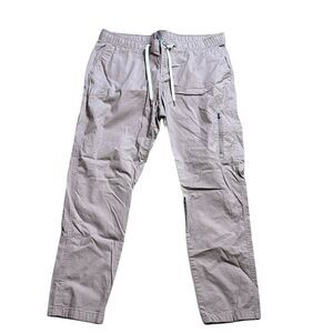 Vuori women’s xl ripstop pants duraterra sustainable gorpcore